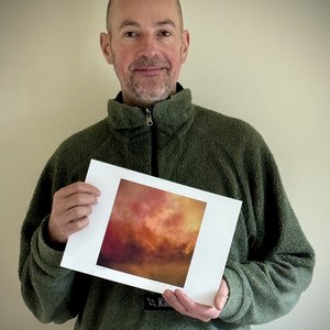 Add two A5 prints or one A4 print of your work